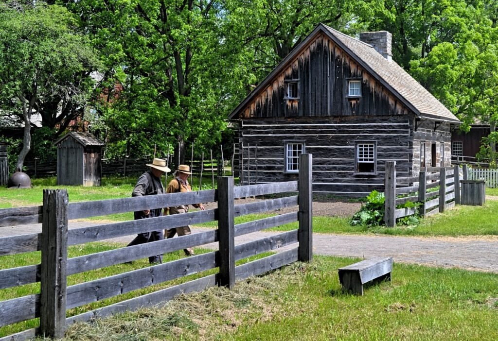 Villages of Canada